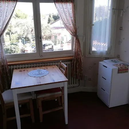 Asmodee Apart-hotel *