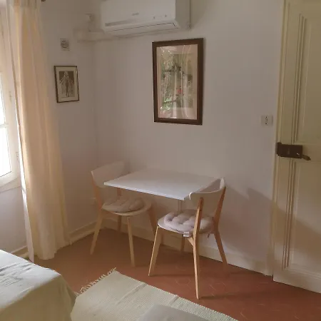 Apart-hotel Asmodee *