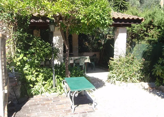 Asmodee Апарт-отель *